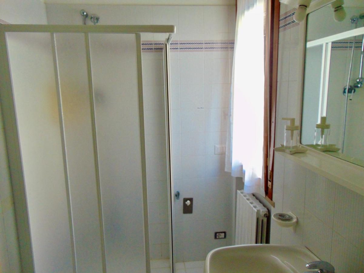 S237 - Sirolo, Trilocale Nella Zona Centrale Di Sirolo Apartment Екстериор снимка
