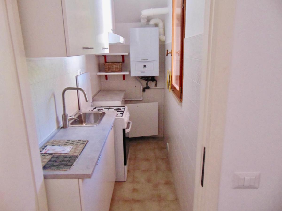 S237 - Sirolo, Trilocale Nella Zona Centrale Di Sirolo Apartment Екстериор снимка